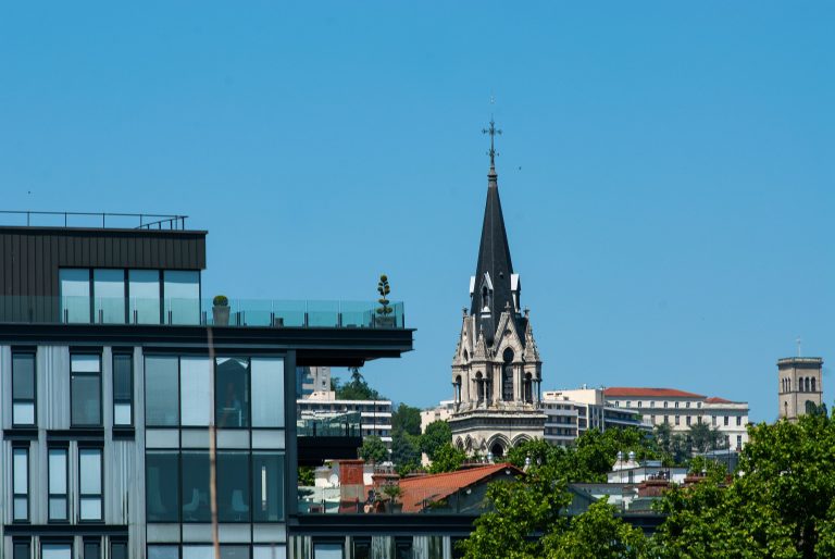 Prix immobilier à Lyon : comment bien négocier ton achat ?